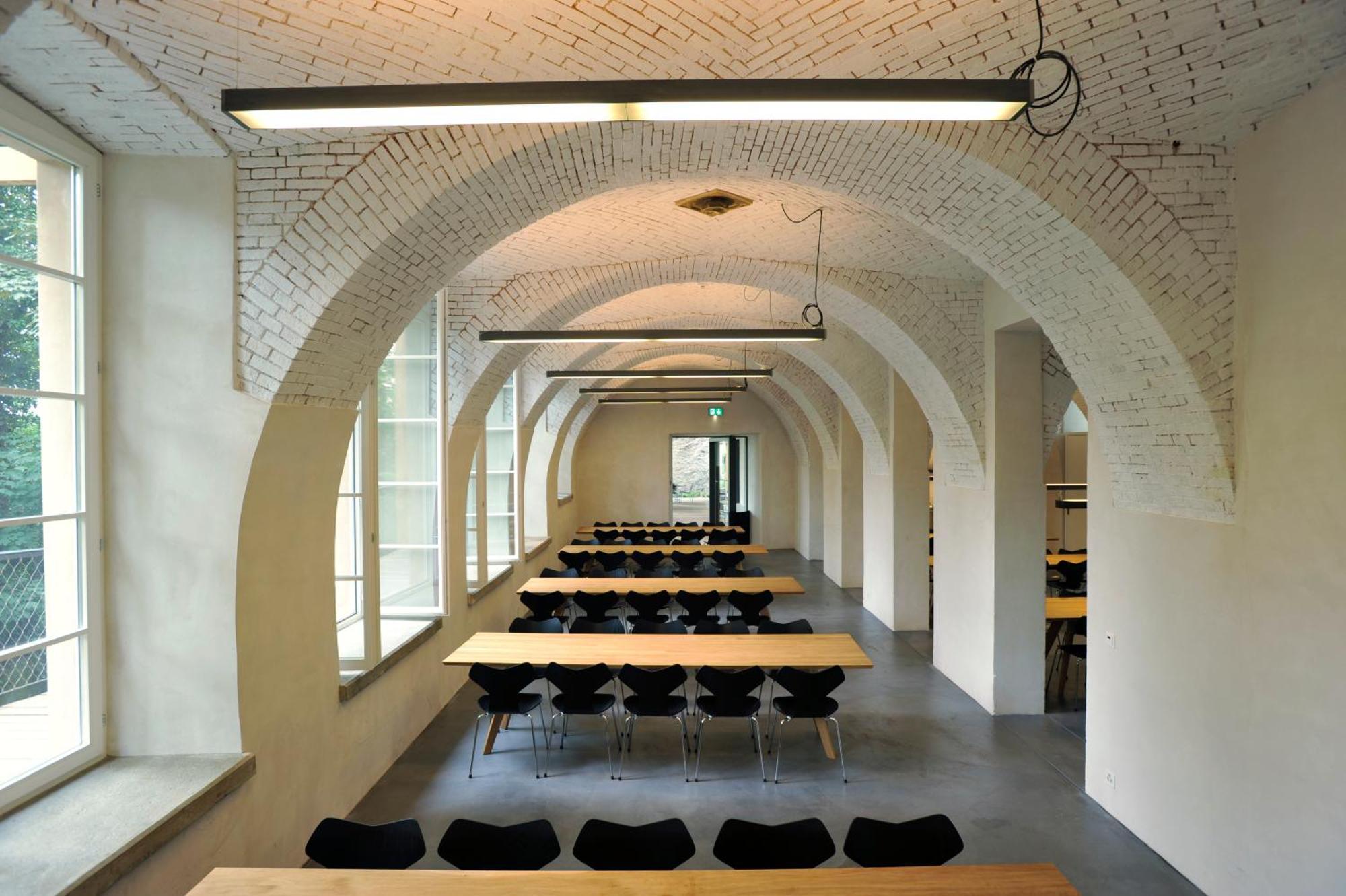 Basel Youth Hostel Ngoại thất bức ảnh
