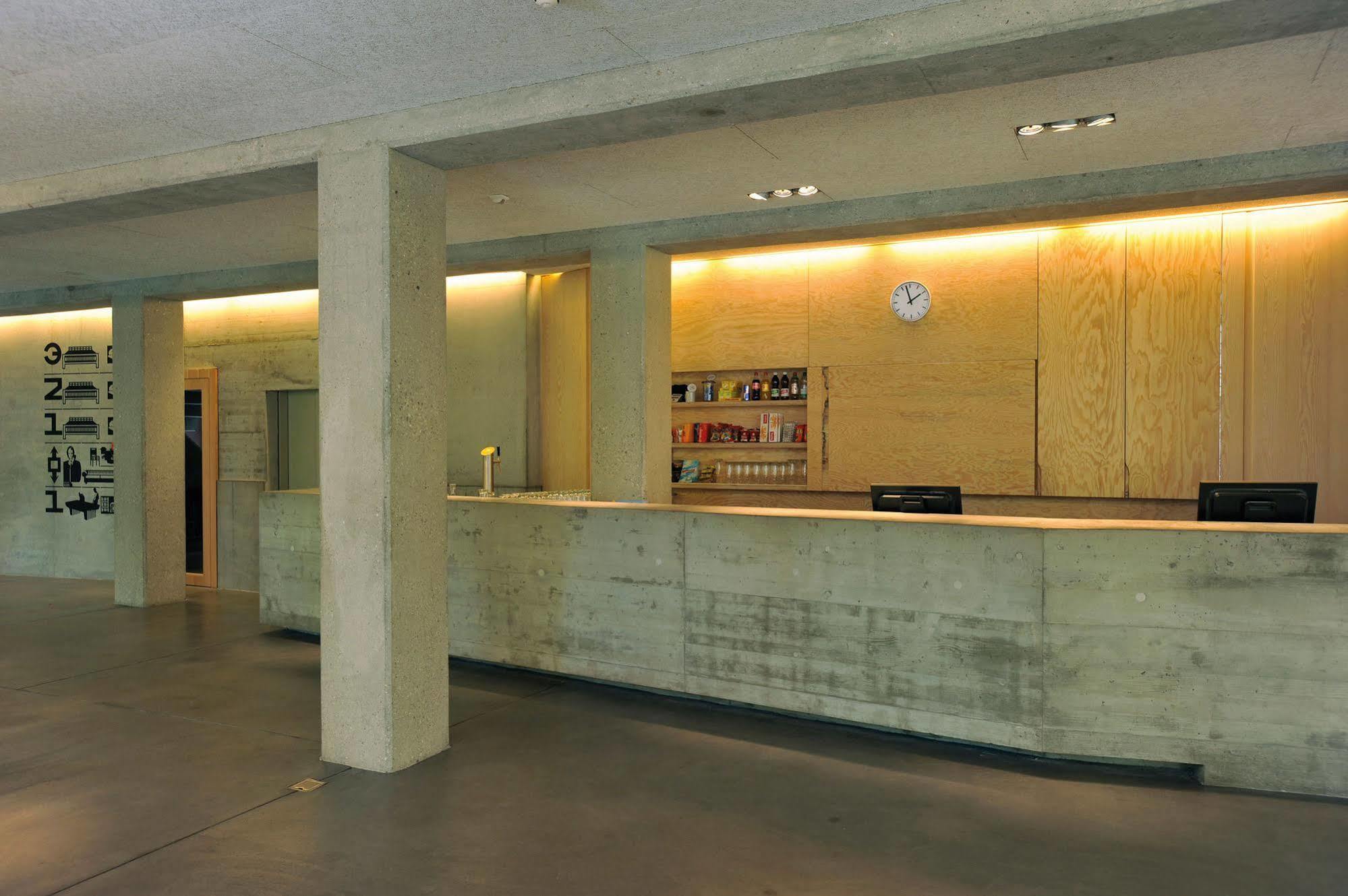Basel Youth Hostel Ngoại thất bức ảnh